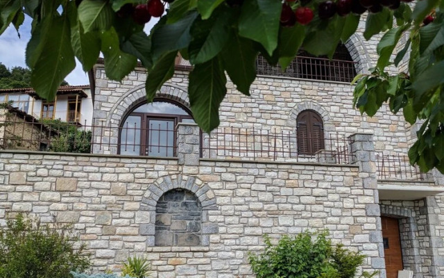 Stone Mansion Anavryti, ΑΜΑ 20569