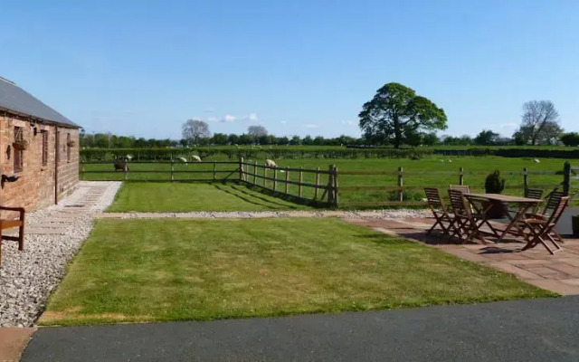 THE GINNEY Country Guest House