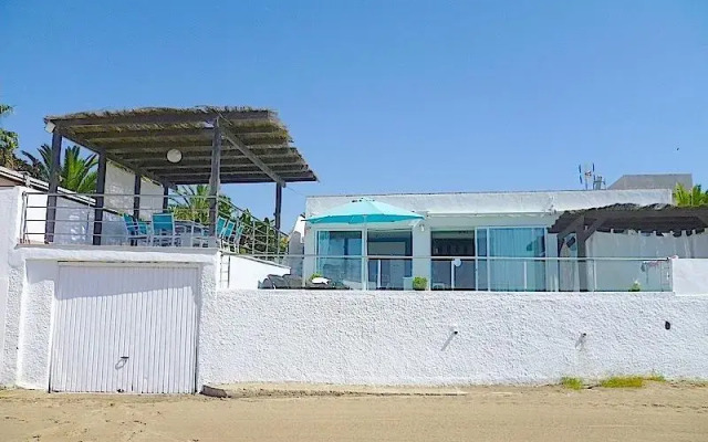 Beach House Costabella