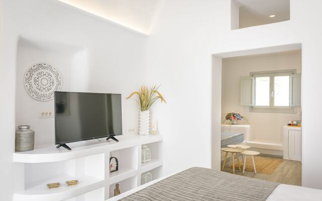 Amoramelia Suites