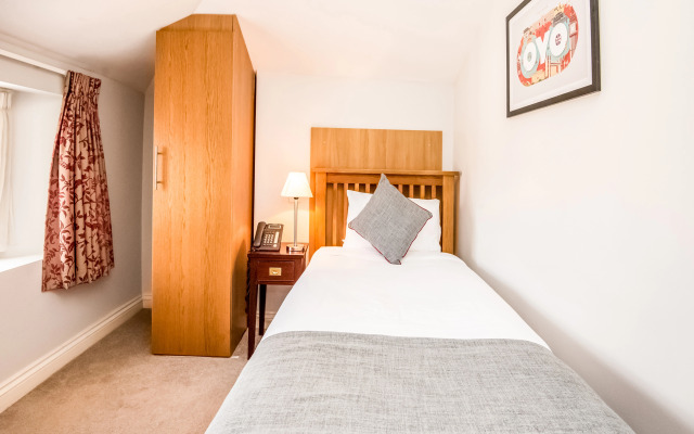 The Regency, Clifton Bristol by Belvilla