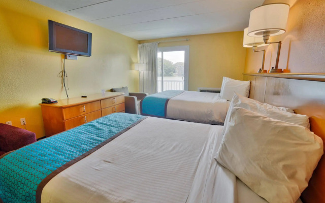 Seashire Inn & Suites