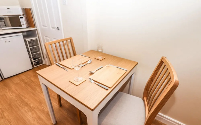 3 Rothbury Place