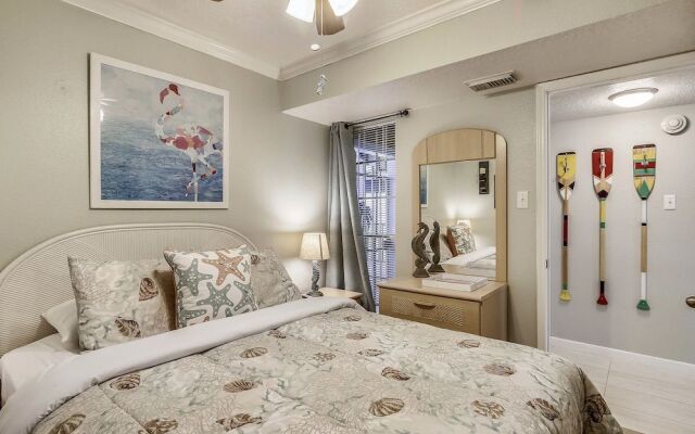 Victorian 8303-Seahorse at the Beach