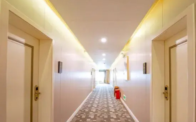 North Stream Furama Hotel