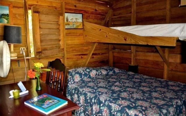 Secret Cabins at Firefly Beach