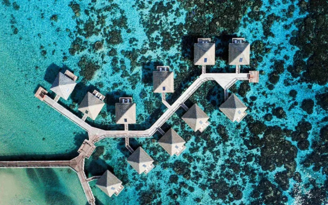 Tahiti Lagoon Resort