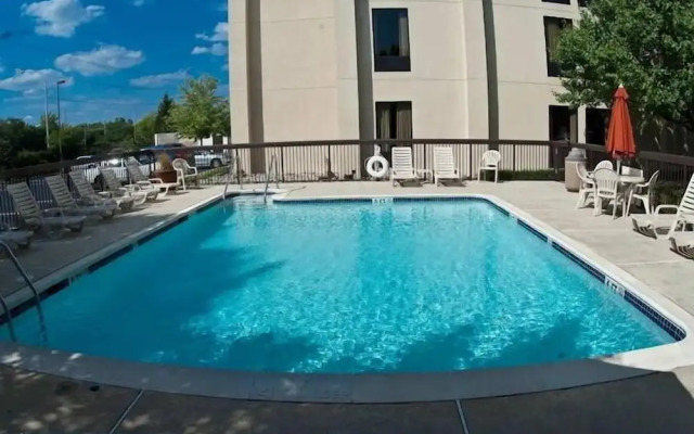 Inn at Philadelphia Airport