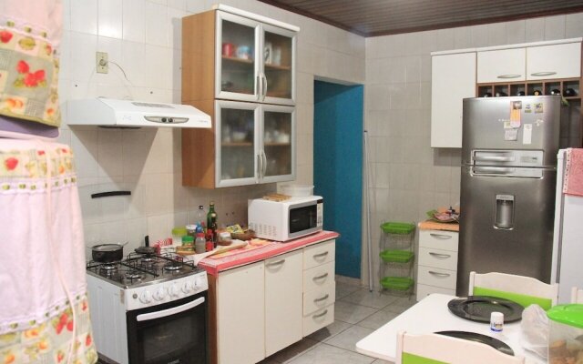 Aconchegante sobrado Ubatuba