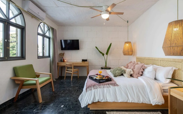 Holt s Villa Noria La Casa del Barro Verde