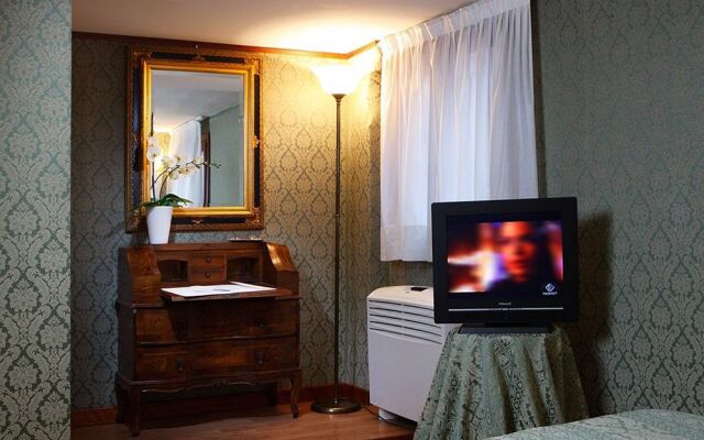 Alle Guglie Boutique Hotel