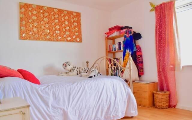 1 Bedroom Apartment With Balcony And Seaviews