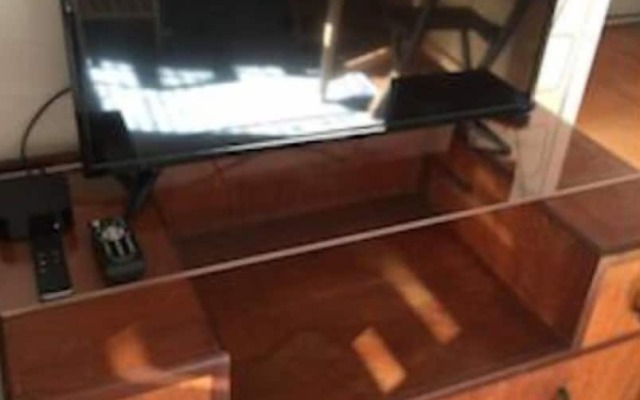 Albany Hill Apartment