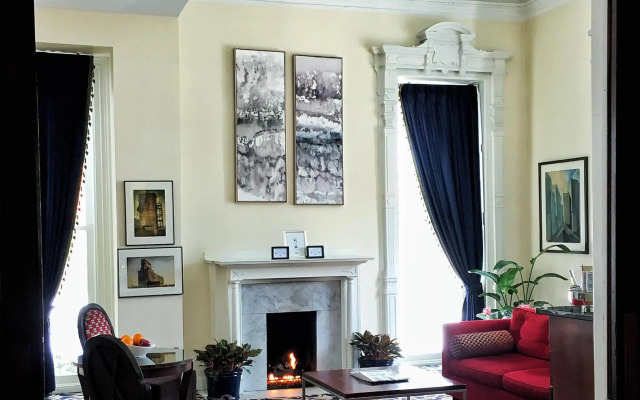 The Mansion On Delaware Ave