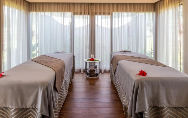 Pullman Nadi Bay Resort and Spa Fiji (opening April 2019)