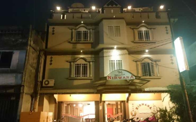 Hotel Nirwana — 1-star hotel in Teluk Air