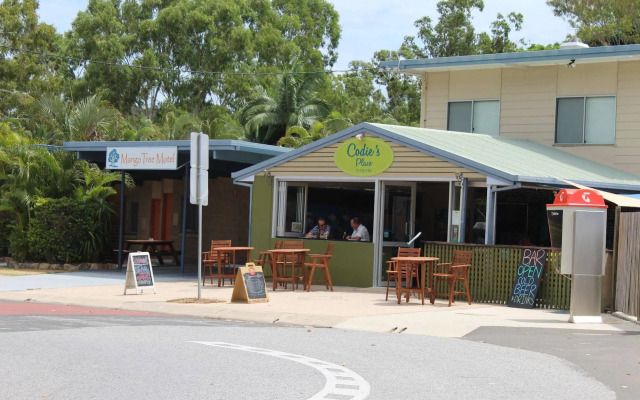 Mango Tree Motel