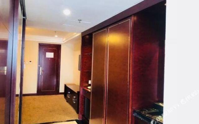 Zilanmen Longting Hotel