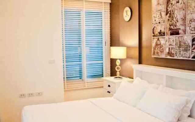 Summer Hua Hin Condo by Huahin Holiday Condo