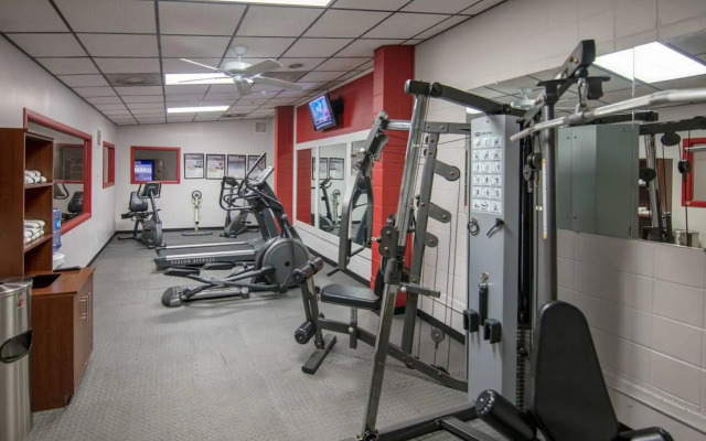 Clarion Hotel & Convention Center