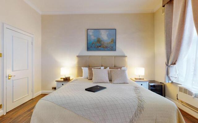 Park Lane Apartments - Shaw House