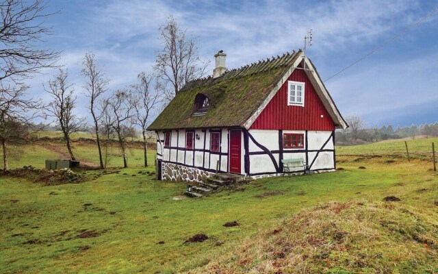 Awesome Home in Lövestad With 2 Bedrooms and Wifi