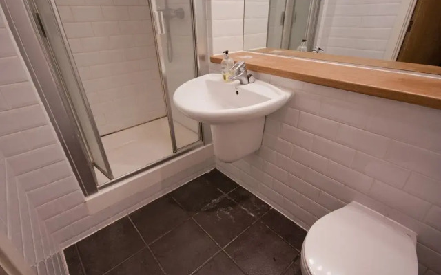 Anlaby Apartment