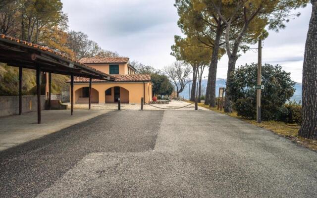 Agriturismo La Cerra