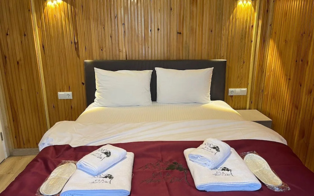 El'A Apart Hotel