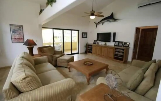 Marina Sol Condo with Jacuzzi, Easy Walk to Beach by RedAwning