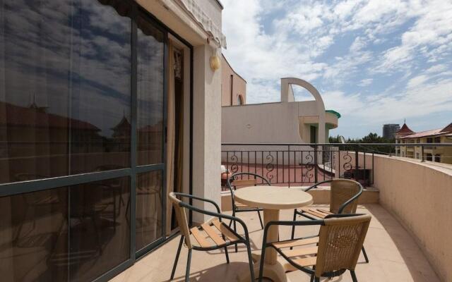 One Bedroom Apartment with Large Balcony