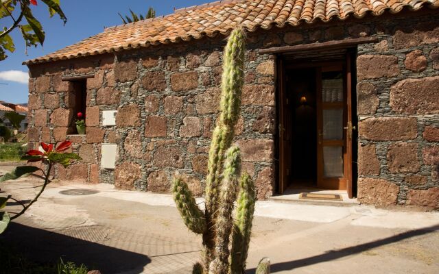 La Fuente de La Flora