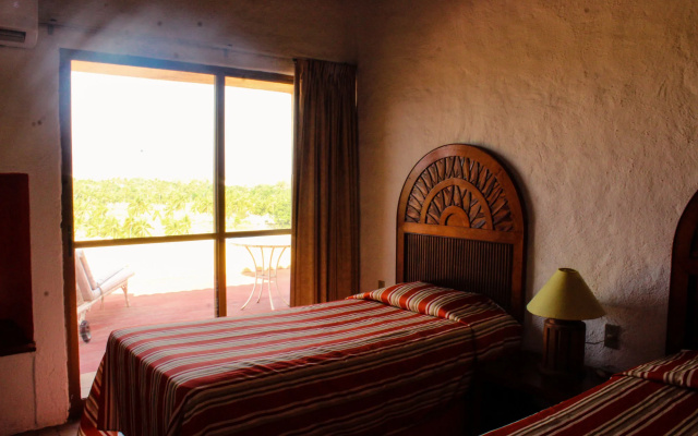 Hotel Plaza Tucanes