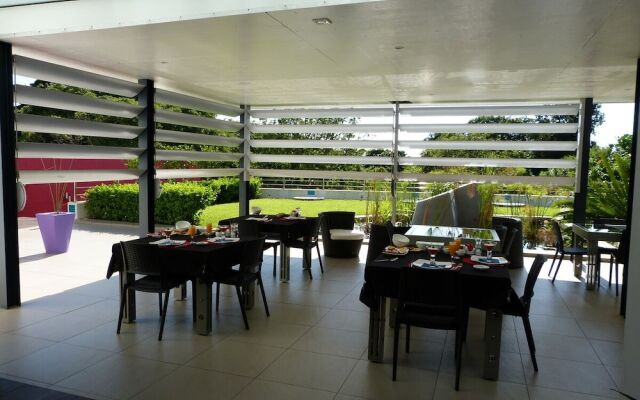 Serene-estate Boutique Guesthouse