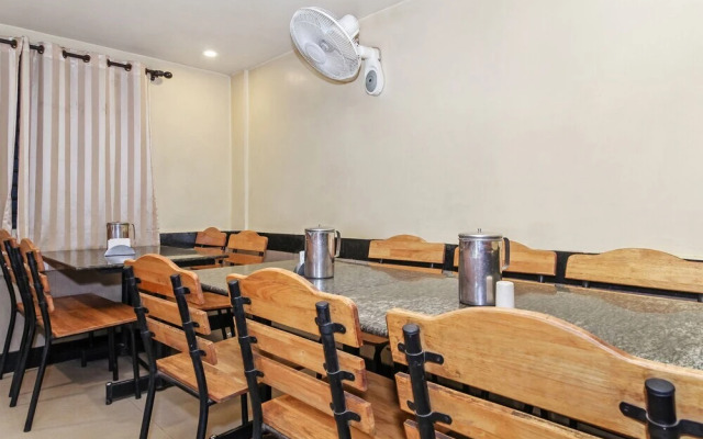 Hotel Megharaj