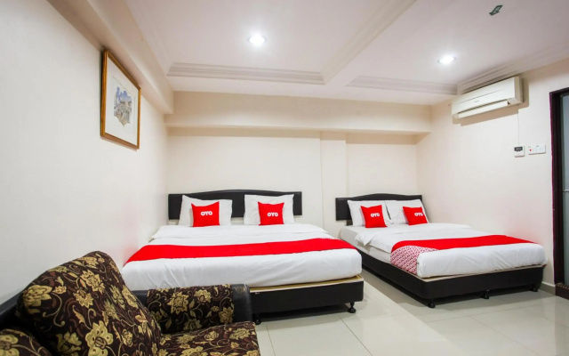 Casavilla Hotel by OYO Rooms