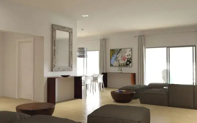 Superb 2-bedroom Designer Apartment