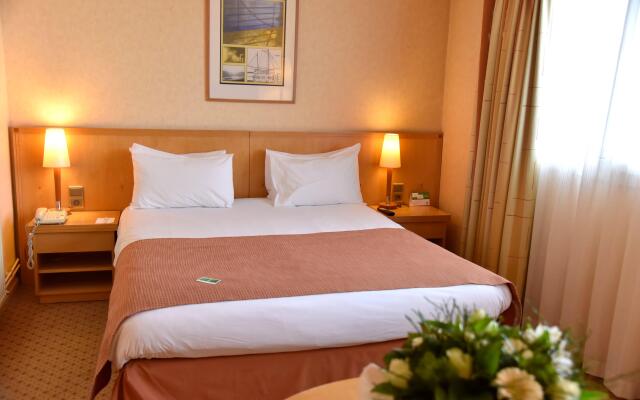 Holiday Inn Calais by IHG