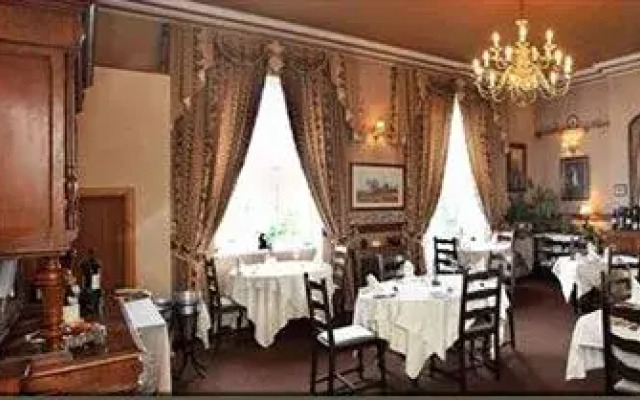 The County Hotel