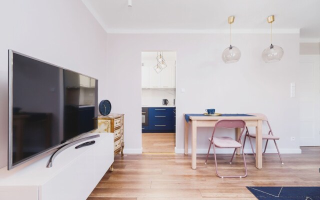 Apartment Kosciuszki Cracow by Renters