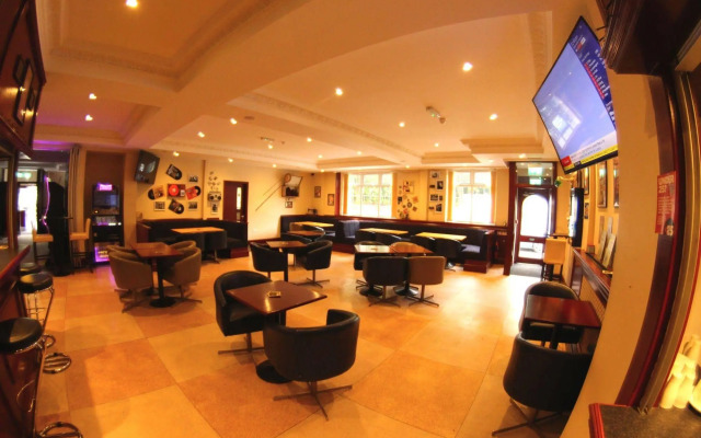Lymedale Suites