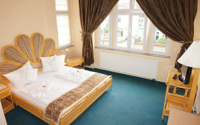 Отель Karlshorst