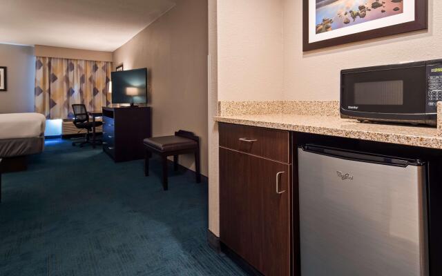 Best Western Hartford Hotel & Suites