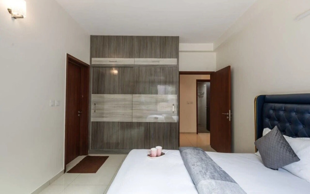 The Elite Apartment Nr Aster Cmi3bhk