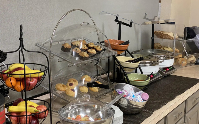 Northfield Inn, Suites & Conference Center