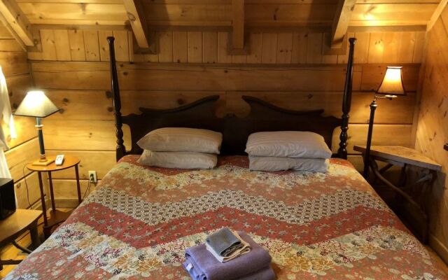 Gatlinburg Mountain Magic Hot Tub Cabins