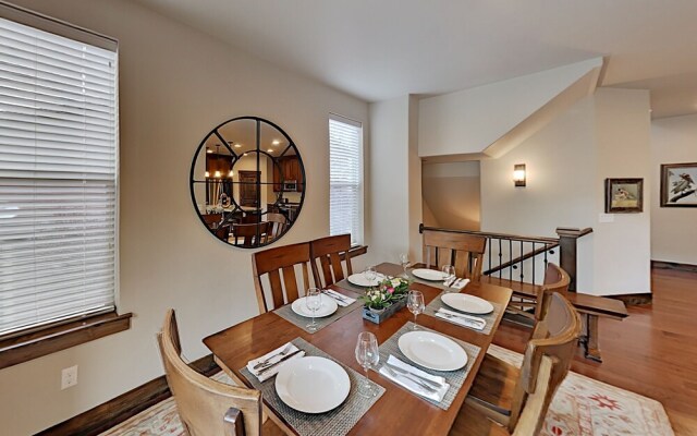 999wabig 4 Bedroom Home