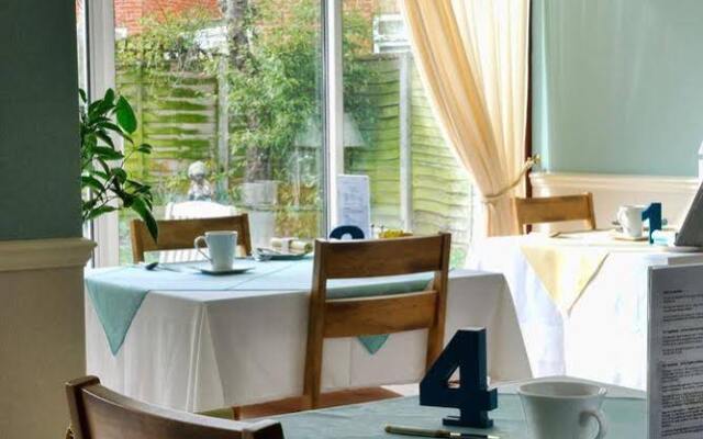 Sidegate Guest House