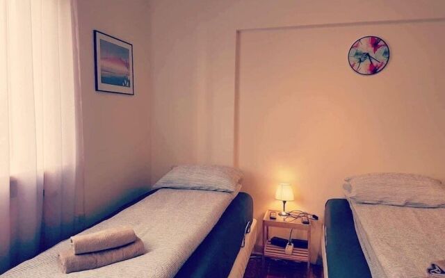 Akureyri Central Rooms