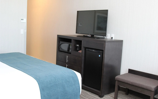 Best Western Plus Airdrie Gateway